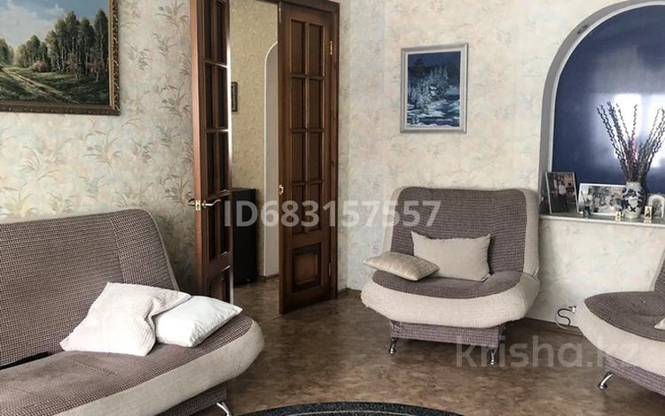 3-комнатная квартира · 74 м² · 1/4 этаж, Республики — Магазин Парадиз за 15 млн ₸ в Темиртау — фото 2