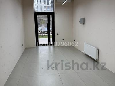 Магазины и бутики · 60 м² за 550 000 ₸ в Астане, Есильский р-н