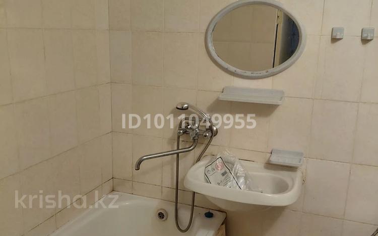 2-бөлмелі пәтер · 45 м² · 1/5 қабат, 6 микр 33, бағасы: 4.8 млн ₸ в Степногорске — фото 2