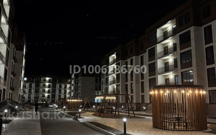 1-комнатная квартира · 42 м² · 2/5 этаж, мкр Нурсая-3, Абулхайр-хана 56А — Возле Центра Абая за 35 млн ₸ в Атырау — фото 13