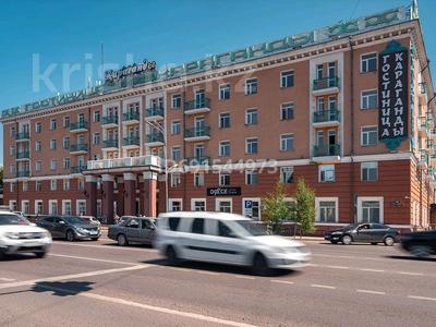 Еркін, кеңселер, дүкендер мен бутиктер • 9628.5 м², бағасы: 4.6 млрд 〒 в Караганде, Казыбек би р-н