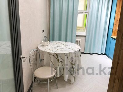 2-комнатная квартира · 76 м² · 1/9 этаж, Б. Момышулы 25 за 12 000 ₸ в Атырау