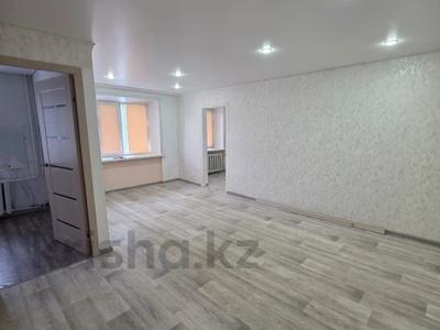 2-комнатная квартира · 44 м² · 2/5 этаж, Машхур Жусупа 35 за 8 млн 〒 в Экибастузе