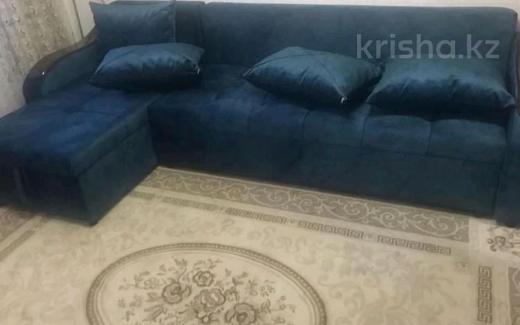 1-комнатная квартира · 40 м² · 8/9 этаж, Сауран 12/1 за 200 000 ₸ в Астане, Есильский р-н — фото 2
