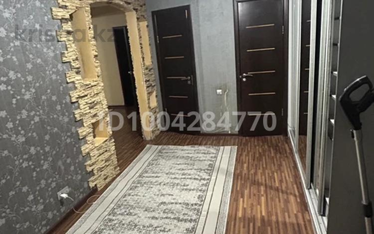 3-бөлмелі пәтер · 108 м² · 4/9 қабат, Микрорайон Алтын Ауыл 20 — Абылайхана, бағасы: 280 000 ₸ в Каскелене — фото 15