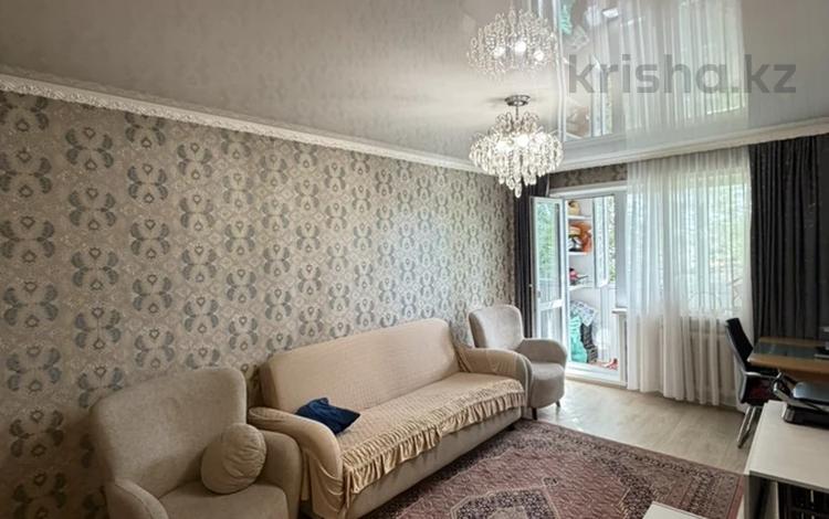 4-комнатная квартира · 68 м² · 3/5 этаж, мкр Юго-Восток, Дюйсембекова 37 — Дюйсембекова за 24 млн ₸ в Караганде, Казыбек би р-н — фото 2
