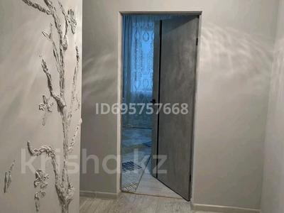 1-комнатная квартира · 35 м² · 2/5 этаж, Кулманова 154 — Ул.кулманова за 12 000 〒 в Атырау