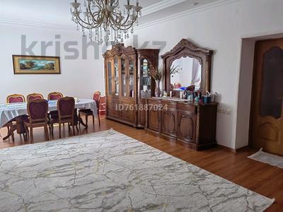Жеке үй · 5 бөлме · 220 м², Неверева — Остановки 1 участка, рядом маг АгроАлем, бағасы: 350 000 ₸ в Атырау, мкр Привокзальный-1
