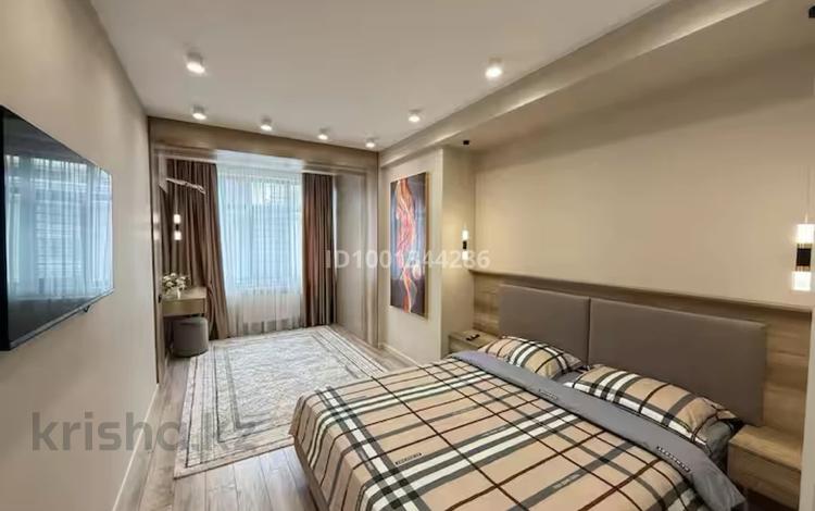 2-комнатная квартира · 70 м² · 2/5 этаж, мкр. Алтын орда, Манигилик ел 30Б/1 за 20 000 ₸ в Актобе — фото 2