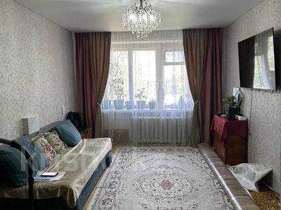Продажа квартир в Абай обл.: 3-комнатная квартира · 50.9 м² · 1/5 этаж, Севастопольская 16 за 16.5 млн 〒 3-комнатная квартира · 50.9 м² · 1/5 этаж, Севастопольская 16 за 16.5 млн 〒 в Семее