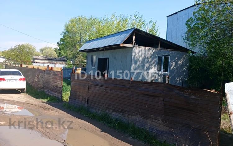 Отдельный дом · 2 комнаты · 60 м² · 4.5 сот., Искакова 11 за 18 млн ₸ в Береке — фото 2