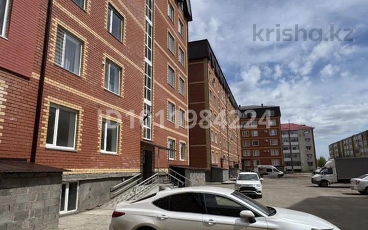 3-бөлмелі пәтер · 110 м² · 4/6 қабат, мкр Астана 44А — Площадь Первого Президента, бағасы: 43 млн ₸ в Уральске — фото 3