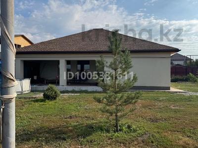 Отдельный дом · 4 комнаты · 140 м² · 4 сот., Рахим Дюсебаева 25 — Алатауская трасса за 70 млн ₸ в Туздыбастау (Калинино)