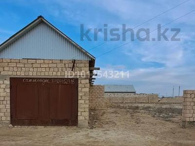 Дача · 4 комнаты · 100 м² · 25 сот., 57 83 — Рядом новая школа, садик, магазины за 4.8 млн ₸ в Жанаозен