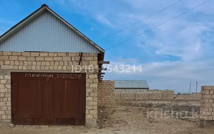 Дача · 4 комнаты · 100 м² · 25 сот., 57 83 — Рядом новая школа, садик, магазины за 4.8 млн ₸ в Жанаозен — фото 2