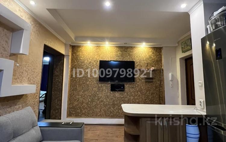 3-бөлмелі пәтер · 57 м² · 1/9 қабат, мкр Мамыр-4 299, бағасы: 42 млн ₸ в Алматы, Ауэзовский р-н — фото 2