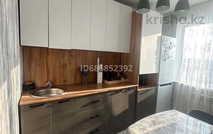 3-бөлмелі пәтер · 66.5 м² · 8/9 қабат, Горка Дружбы 38, бағасы: 15.7 млн ₸ в Темиртау — фото 15