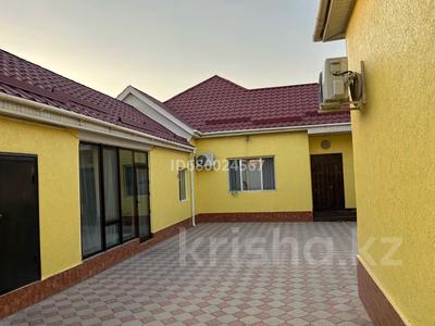 Отдельный дом · 8 комнат · 350 м² · 8 сот., Баккараев 8 за 56 млн ₸ в Шымкенте, Абайский р-н