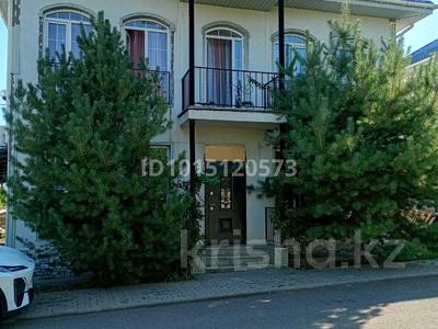 Жеке үй · 4 бөлме · 200 м² · 3 жүзд., Қарағайлы ш/а. 1282, бағасы: 130 млн ₸ в Алматы, Наурызбайский р-н