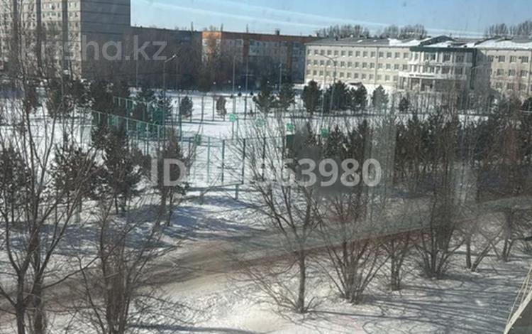 3-бөлмелі пәтер · 60.7 м² · 4/5 қабат, Амангельды 50 — АМАНГЕЛЬДЫ, бағасы: 28 млн ₸ в Павлодаре — фото 25