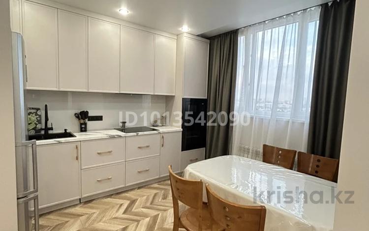 2-комнатная квартира · 50 м² · 9/13 этаж, Максут Нарикбаев 6а — Домалак Ана за 16 000 ₸ в Астане, Нура р-н — фото 4