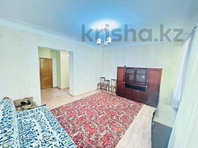 2-бөлмелі пәтер · 60 м² · 2/2 қабат, Жукова 3, бағасы: 120 000 〒 в Уральске