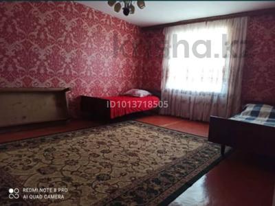 2-комнатная квартира · 58.3 м² · 5/5 этаж, Тайманова 163 — Пооиклиника 2. Ахмет Сұлтан. школа 212 за 8 млн ₸ в 
