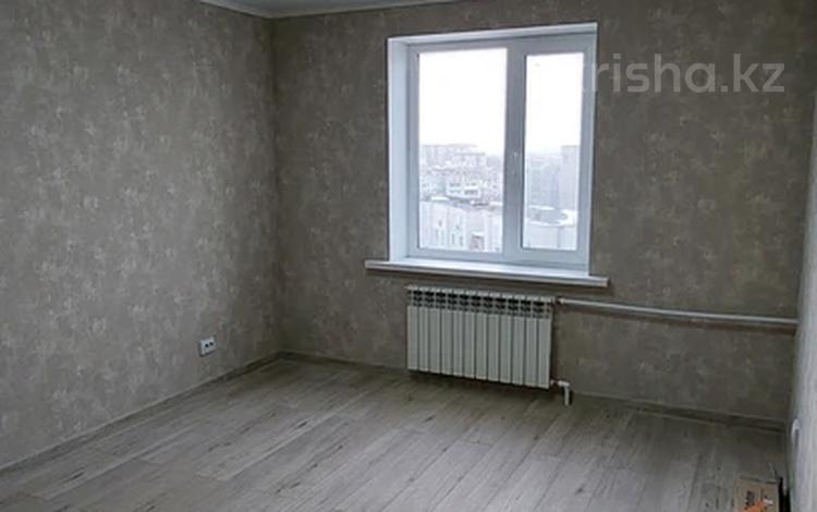 1-комнатная квартира, 34 м², Мамраева 12 за 11.5 млн 〒 в Караганде, Алихана Бокейханова р-н — фото 2