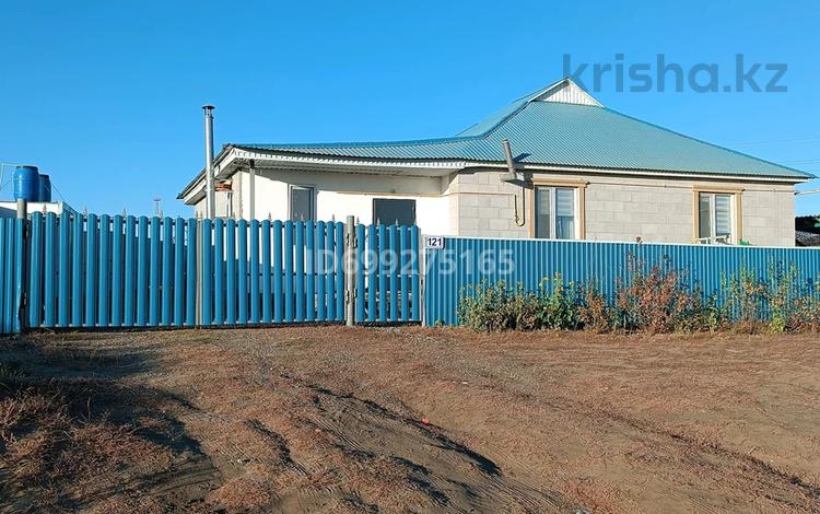 Отдельный дом · 4 комнаты · 125 м² · 12 сот., Бутак-9 121 за 23 млн 〒 в Актобе, мкр Акжар — фото 2