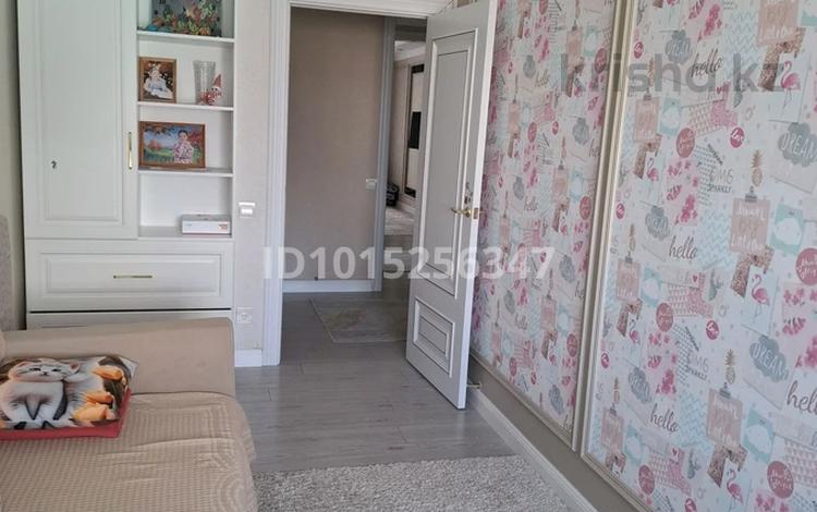 3-бөлмелі пәтер · 88.3 м² · 4/6 қабат, Жеңіс ш/а, бағасы: 42 млн ₸ в Уральске, мкр Женис — фото 38