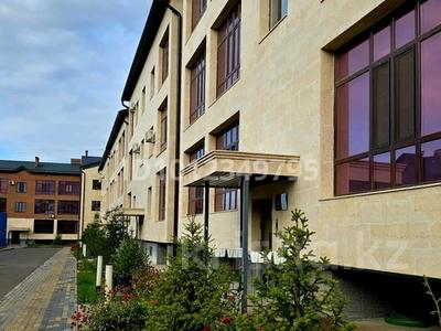2-комнатная квартира · 46 м² · 3/3 этаж, мкр Городской Аэропорт, Габдуллы Кулкыбаева 13 за 30 млн ₸ в Караганде, Казыбек би р-н