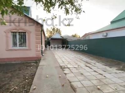 Жеке үй · 7 бөлме · 255 м² · 10 жүзд., Зачаганск пгт ш/а., бағасы: 34 млн ₸ в Уральске, мкр. Зачаганск пгт