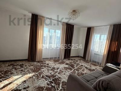Жеке үй · 4 бөлме · 200 м² · 6 жүзд., Алтай 31а — Парк, бағасы: 47 млн ₸ в Чапаево