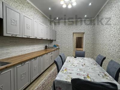 2-комнатная квартира · 95.4 м² · 1/8 этаж, мкр. Алтын орда, мангилик ел за 34 млн ₸ в Актобе