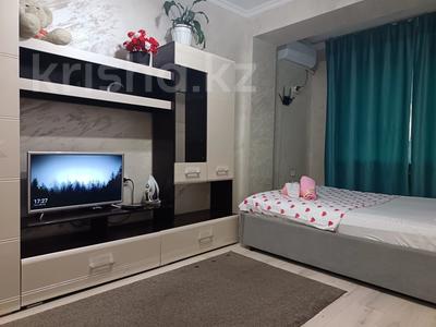 1-комнатная квартира · 35 м² · 3/12 этаж, Шевченко 85 — Сейфулина угл Шевченко за 2 500 〒 в Алматы, Алмалинский р-н