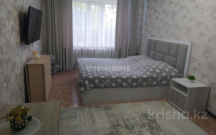 2-комнатная квартира · 50 м² · 1/5 этаж, 2 5 за 12 000 ₸ в Лисаковске — фото 2