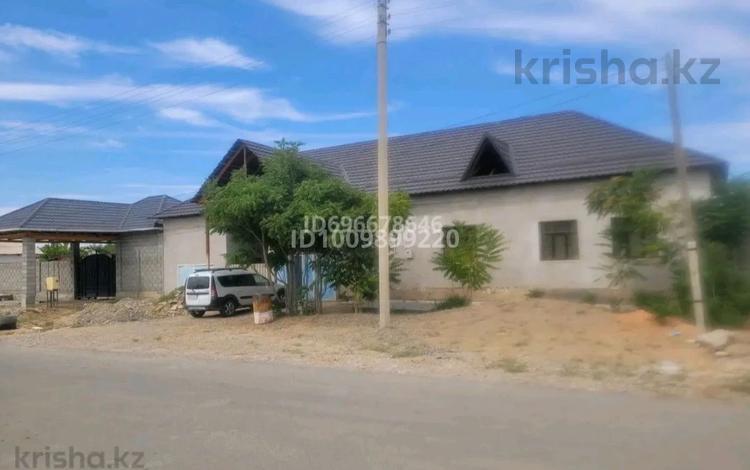 8-комнатная квартира · 160 м² · 1 этаж, Кенжебая 67 за 200 000 〒 в Туркестане — фото 2