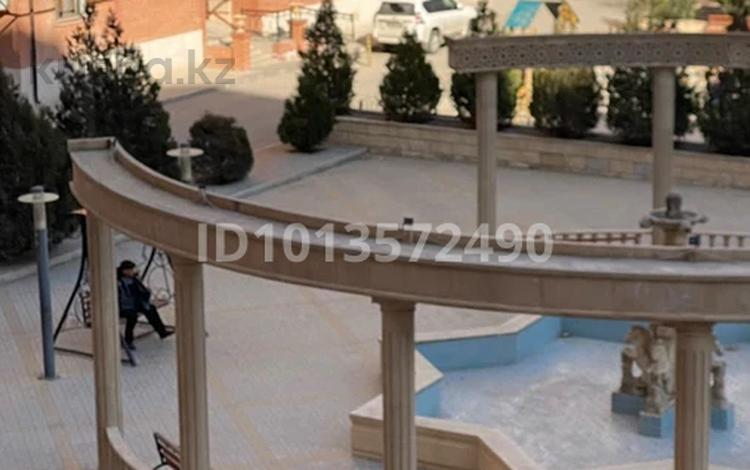 3-бөлмелі пәтер · 135 м² · 3/12 қабат, 17-ш/а., 17 мкрн 7, бағасы: 80 млн ₸ в Актау, 17-й мкр — фото 2
