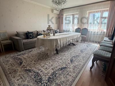 3-комнатная квартира · 105 м² · 5/5 этаж, абулхаир хана 27/1 за 34.5 млн 〒 в Актобе