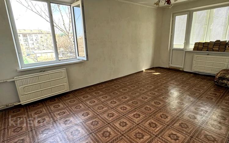 3-комнатная квартира · 62.3 м² · 4/5 этаж, Ларина 3 за 15 млн ₸ в Уральске — фото 10