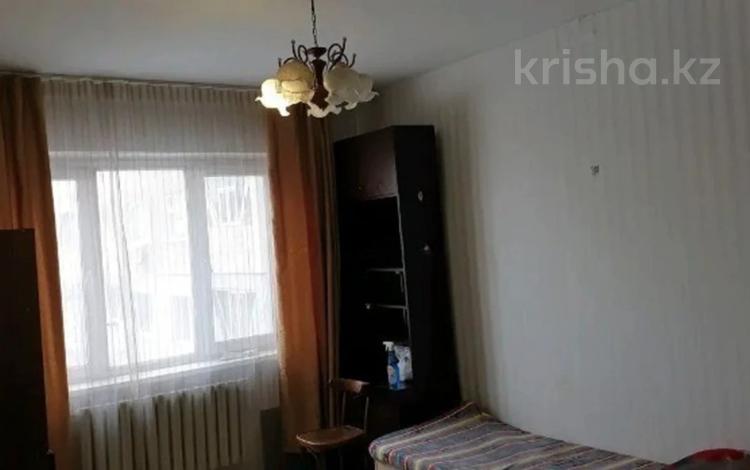 1-комнатная квартира, 40 м², 4/9 этаж, мкр Аксай-4 за 24.5 млн 〒 в Алматы, Ауэзовский р-н — фото 2