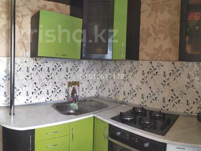 3-комнатная квартира · 52 м² · 5/6 этаж, 50 лет октября 132 за 120 000 〒 в Рудном