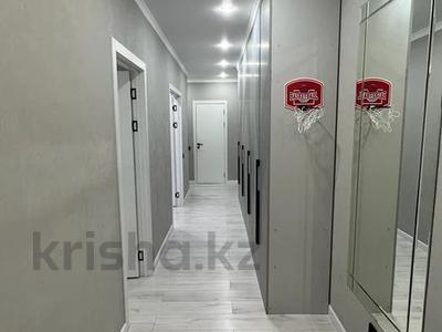 2-комнатная квартира, 56 м², 9/13 этаж, Айнаколь 54а за 31.5 млн 〒 в Астане, Алматы р-н