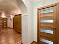 4-комнатная квартира · 168.3 м² · 4/5 этаж, сатпаева 42 за 50 млн ₸ в Атырау — фото 20