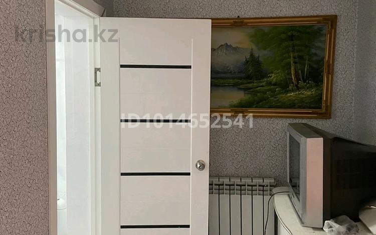 1-комнатная квартира · 33 м² · 1 этаж, Казыбек би 50 — В центре поселка за 3.2 млн ₸ в Ботакаре — фото 2