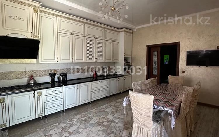 Отдельный дом · 6 комнат · 230 м² · 16 сот., Назарова 17 за 57 млн ₸ в Арыси — фото 2