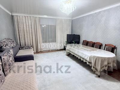 Жеке үй · 3 бөлме · 132 м² · 10 жүзд., 4-й переулок юности 3 — Возле бассейна, бағасы: 32 млн ₸ в Семее