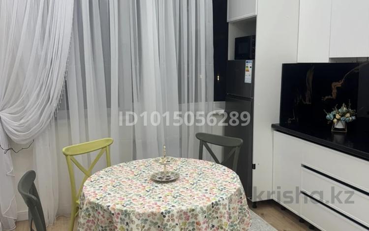 1-бөлмелі пәтер · 38 м² · 3/7 қабат, 41-й мкр 2, бағасы: 16 000 ₸ в Актау — фото 2