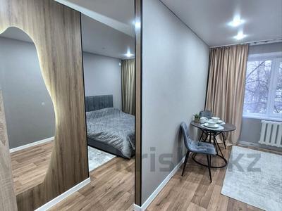 1-комнатная квартира · 32 м² · 3/5 этаж, Победа 93 — Галактика. магазин Урал. Казииту за 13 000 〒 в Уральске