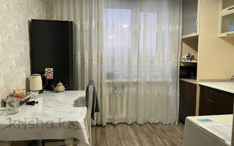 1-бөлмелі пәтер · 32.5 м² · 9/9 қабат, Ауэзова 77, бағасы: 7.5 млн ₸ в Аксу — фото 2